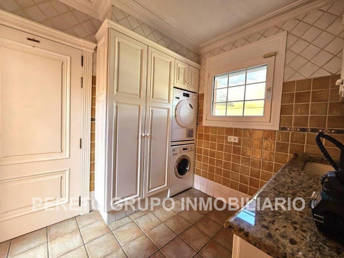 5 camera da letto Villa in vendita in Denia con piscina garage - 1.990.000 € (Rif: 9117463)