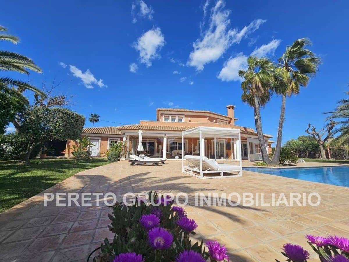 5 camera da letto Villa in vendita in Denia con piscina garage - 1.990.000 € (Rif: 9117463)