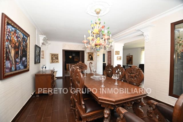 6 makuuhuone Huvila myytävänä paikassa Las Rotas / Les Rotes, Dénia mukana uima-altaan 
autotalli - 1 850 000 € (Ref: 9131018)