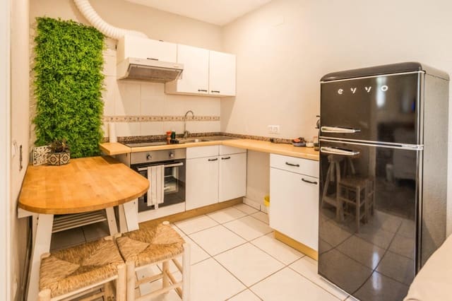 9 Zimmer Villa zu verkaufen in Llíber mit Pool Garage - 995.000 € (Ref: 9144211)