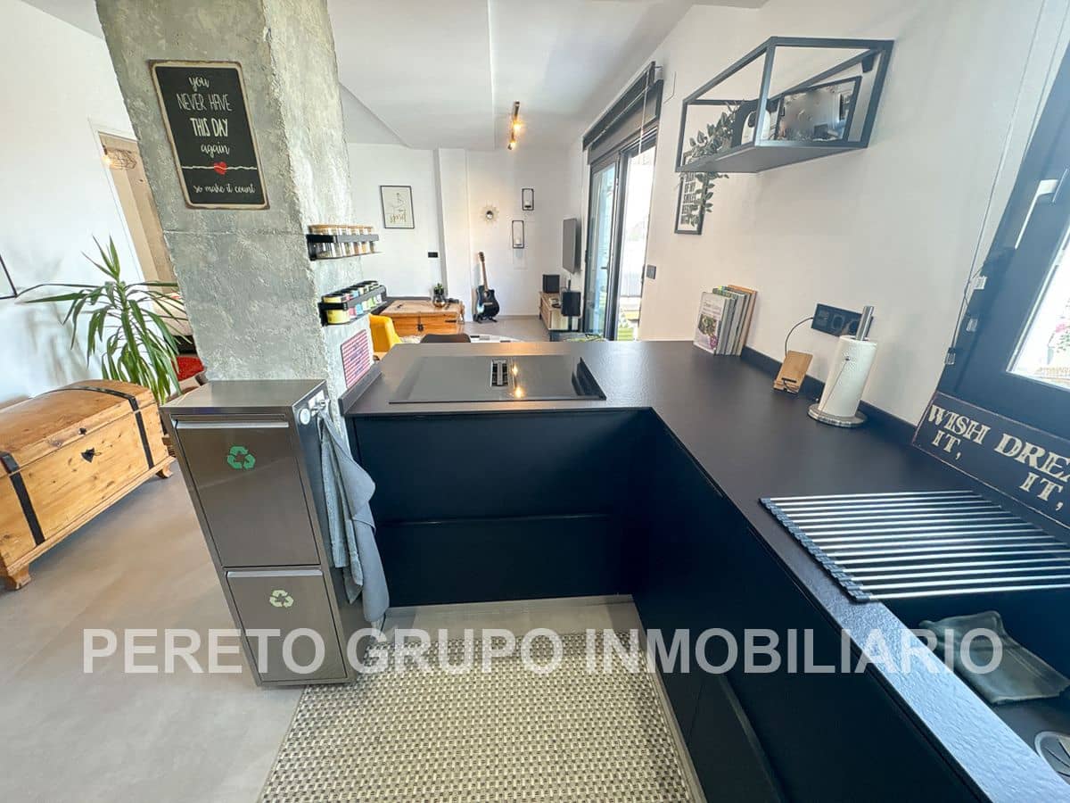 2 bedroom Penthouse for sale in Denia with garage - € 478,000 (Ref: 9191883)