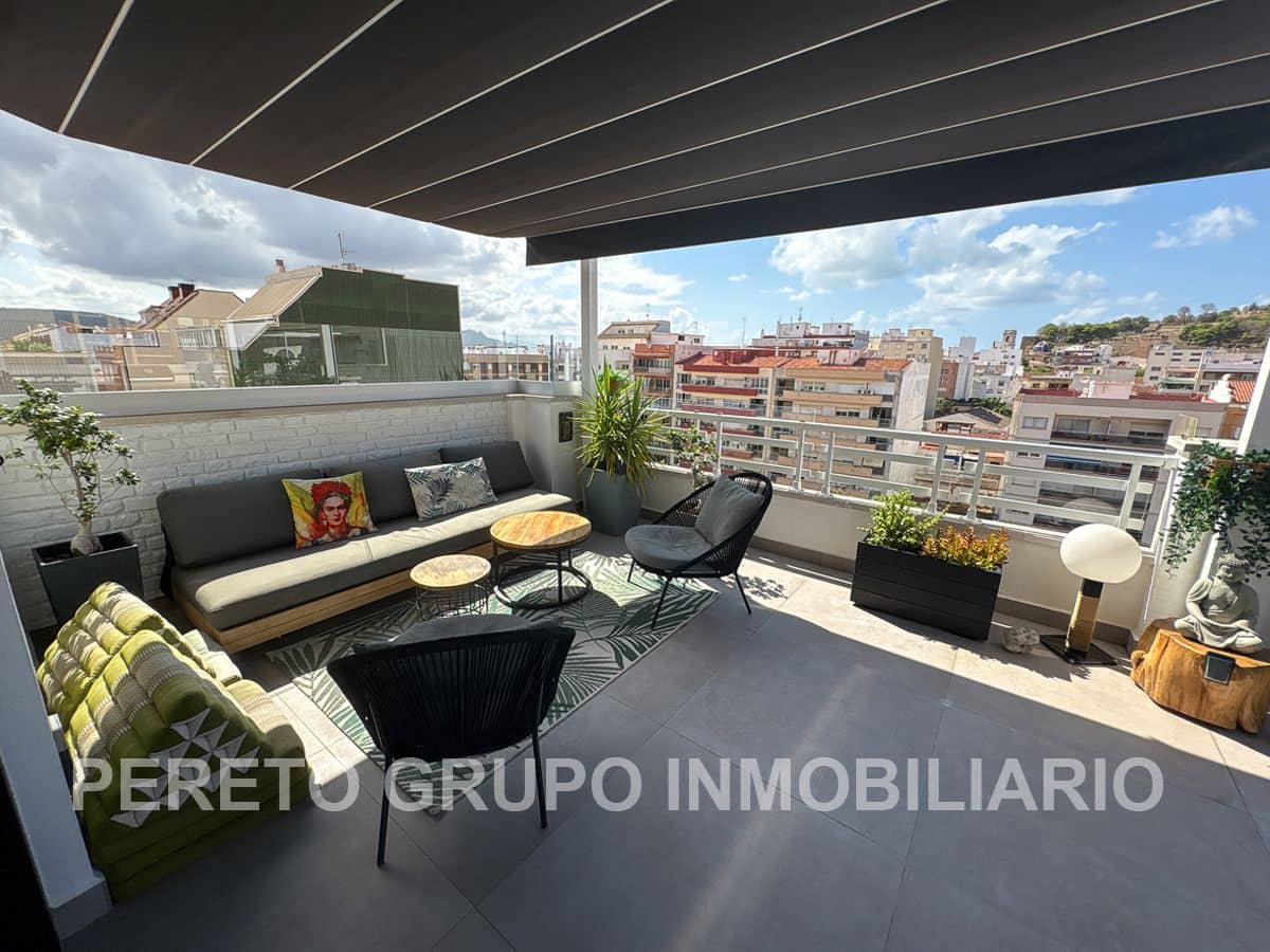 2 bedroom Penthouse for sale in Denia with garage - € 478,000 (Ref: 9191883)