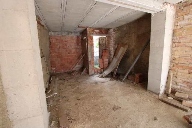 Omakotitalo myytävänä paikassa Murla - 120 000 € (Ref: 9203048)