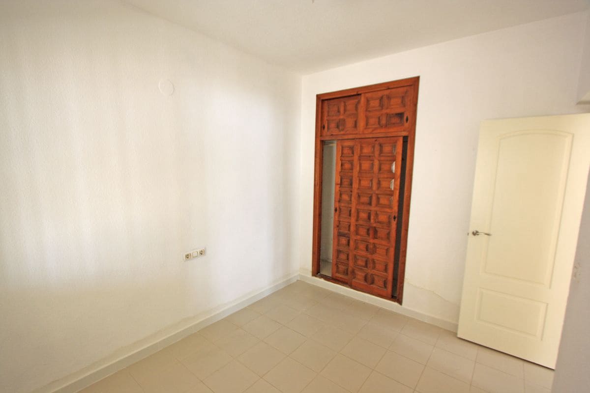 3 slaapkamer Appartement te koop in Denia met garage - € 385.000 (Ref: 9216372)