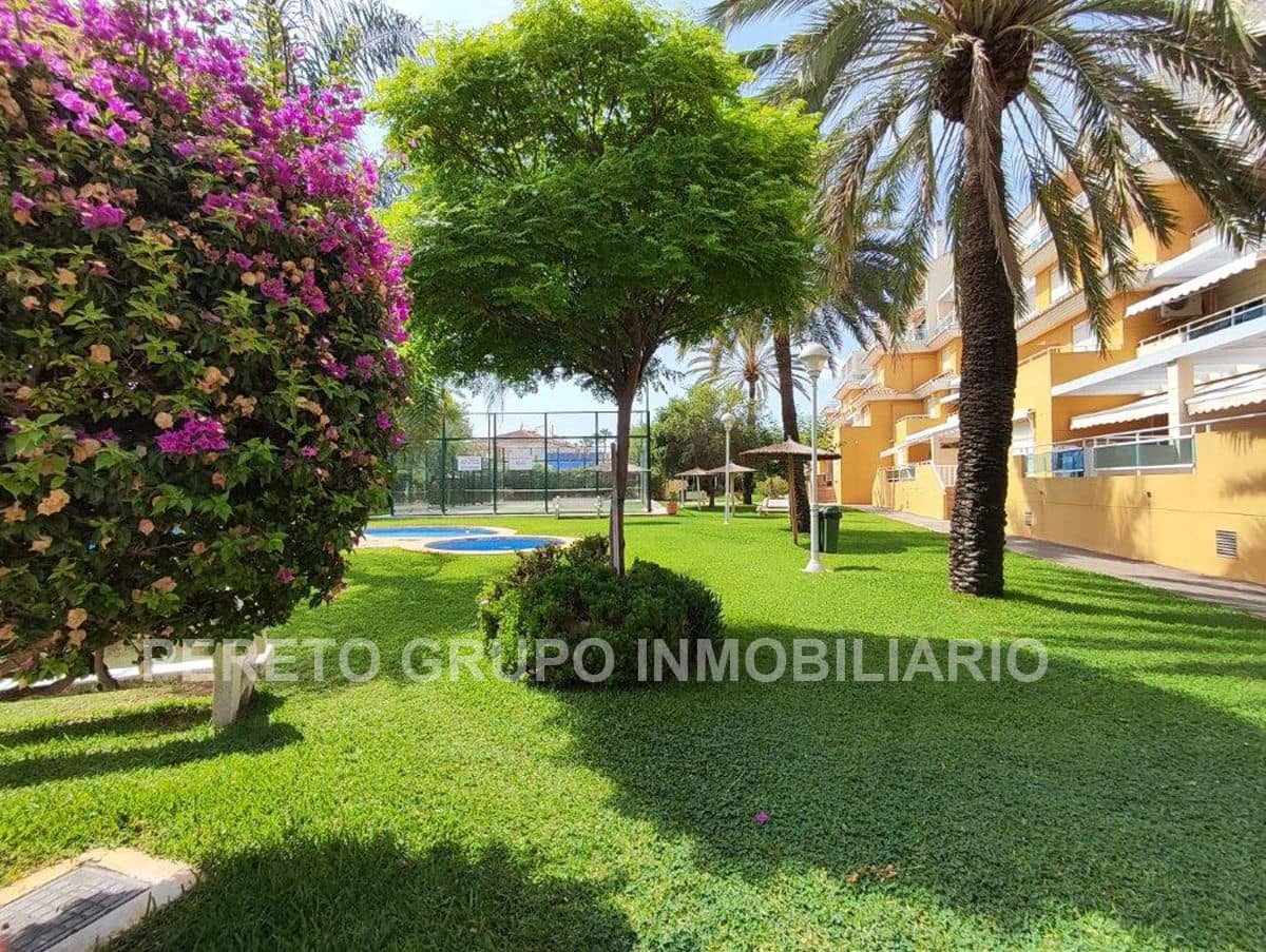 3 bedroom Apartment for sale in Denia with pool garage - € 395,000 (Ref: 9237071)