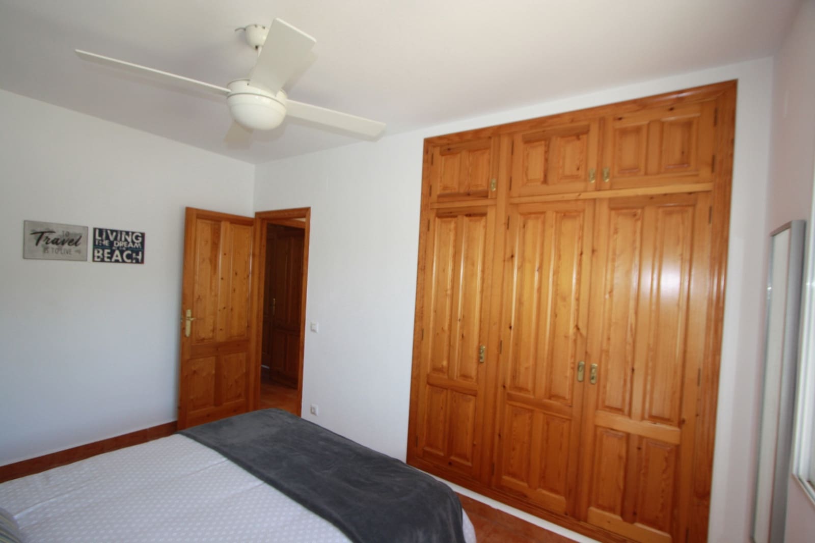 3 sypialnia Willa na sprzedaż w Jalon / Xalo z basenem garażem - 499 000 € (Ref: 9244371)