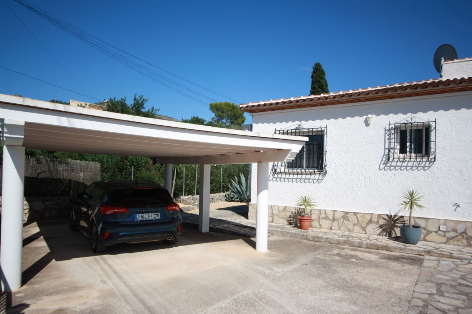 3 sypialnia Willa na sprzedaż w Jalon / Xalo z basenem garażem - 499 000 € (Ref: 9244371)