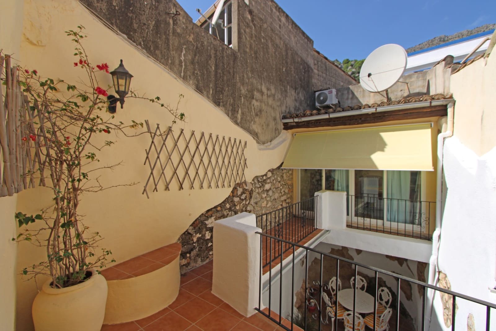 4 quarto Casa em Banda para venda em Tormos - 255 000 € (Ref: 9255475)