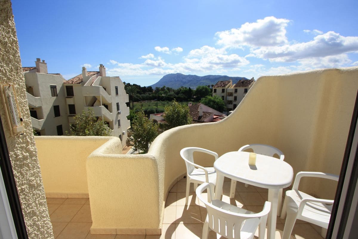 1 soveværelse Lejlighed til salg i Denia med swimmingpool garage - € 145.000 (Ref: 9271800)