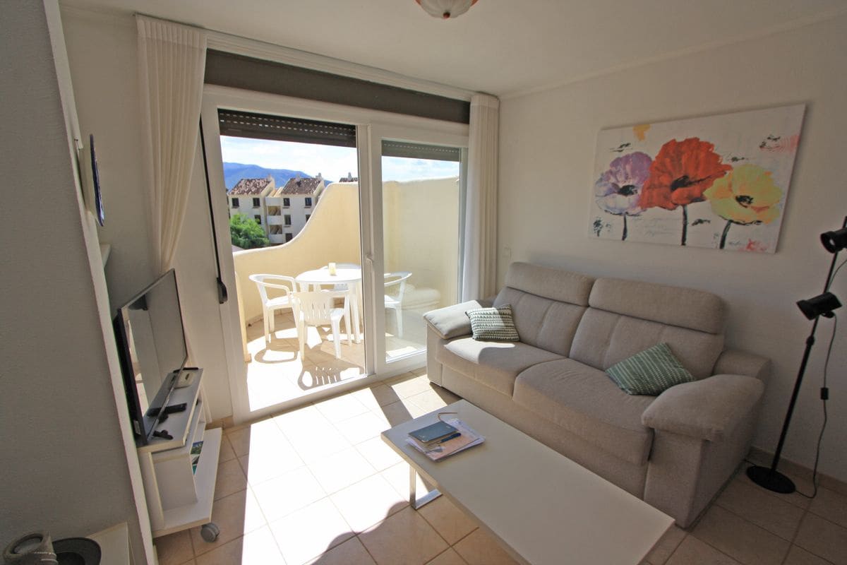 1 soveværelse Lejlighed til salg i Denia med swimmingpool garage - € 145.000 (Ref: 9271800)