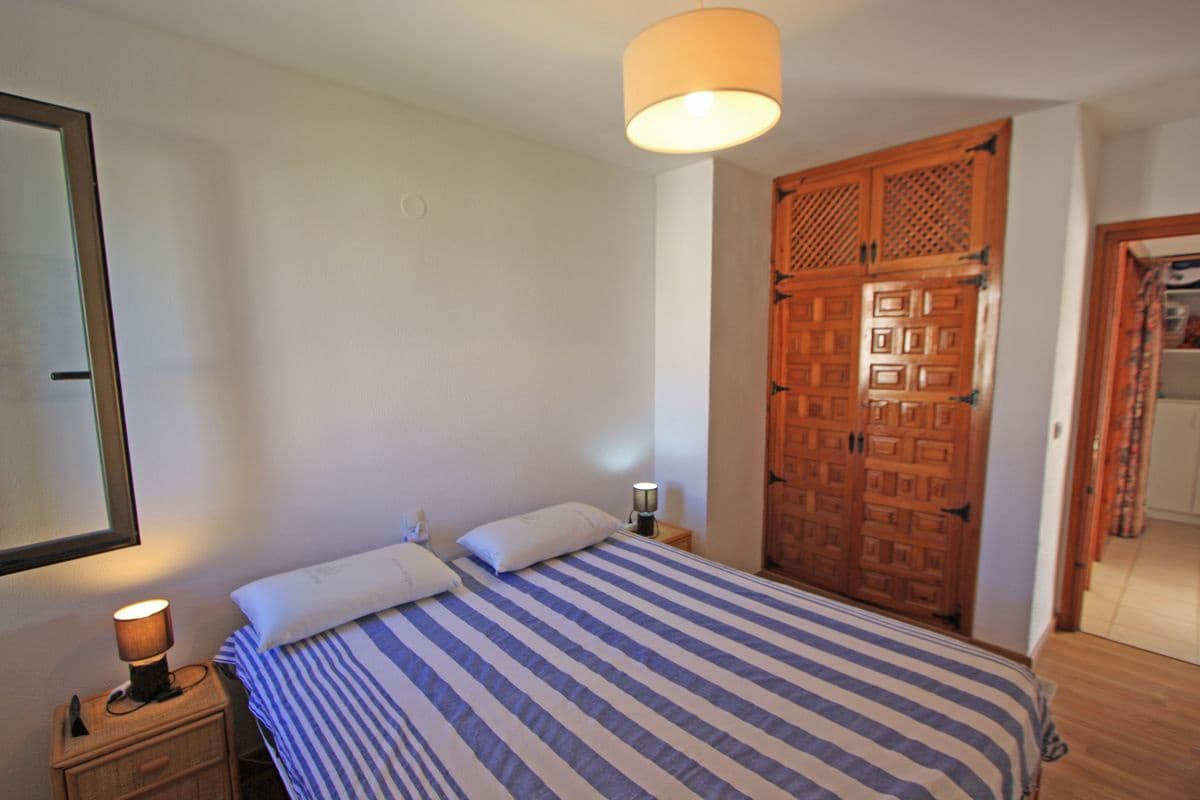 1 soveværelse Lejlighed til salg i Denia med swimmingpool garage - € 145.000 (Ref: 9271800)