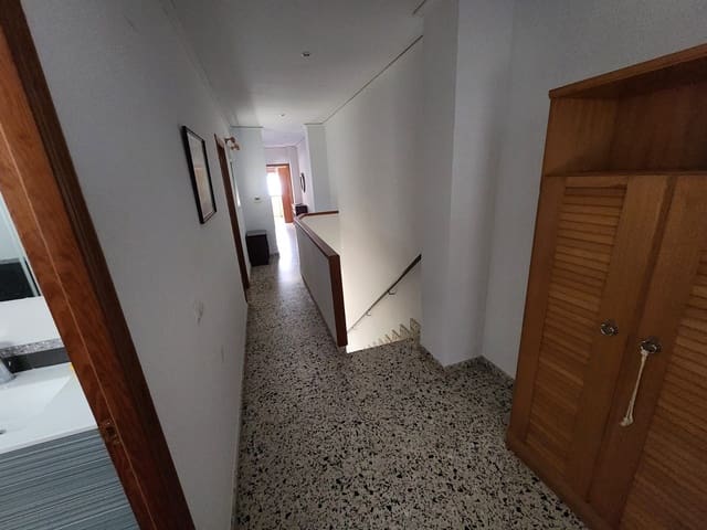 3 sovrum Hus till salu i Tormos med garage - 222 000 € (Ref: 9279735)