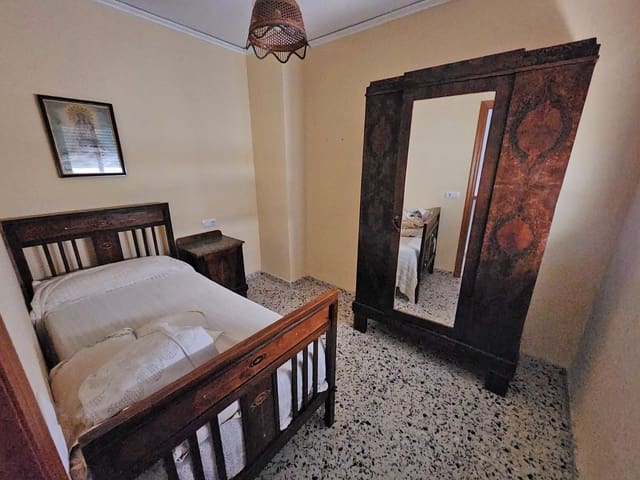 3 sovrum Hus till salu i Tormos med garage - 222 000 € (Ref: 9279735)