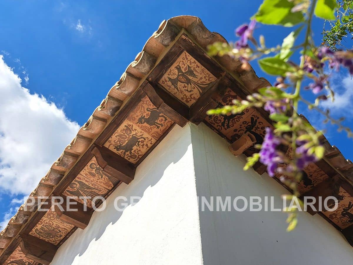 6 soverom Villa til salgs i Orba med svømmebasseng garasje - € 750 000 (Ref: 9318096)