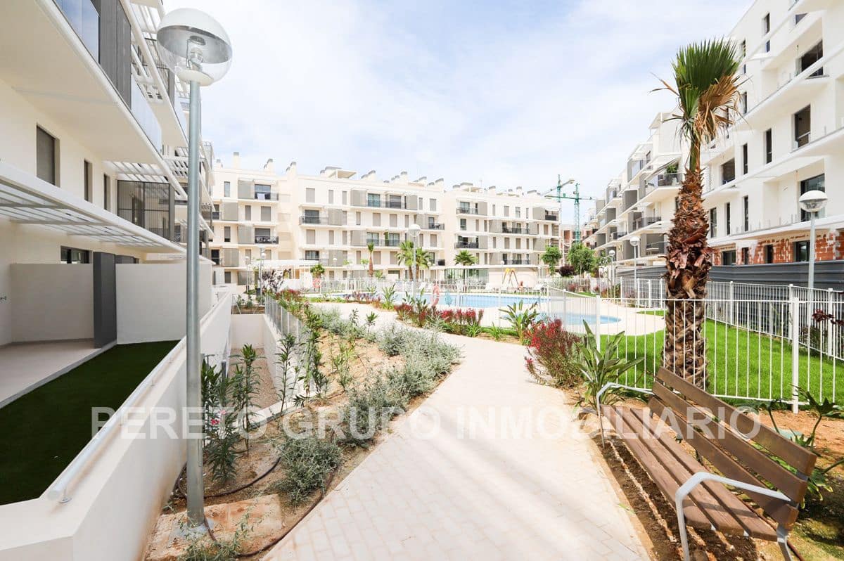 1 quarto Penthouse para venda em Denia com piscina garagem - 298 000 € (Ref: 9340270)