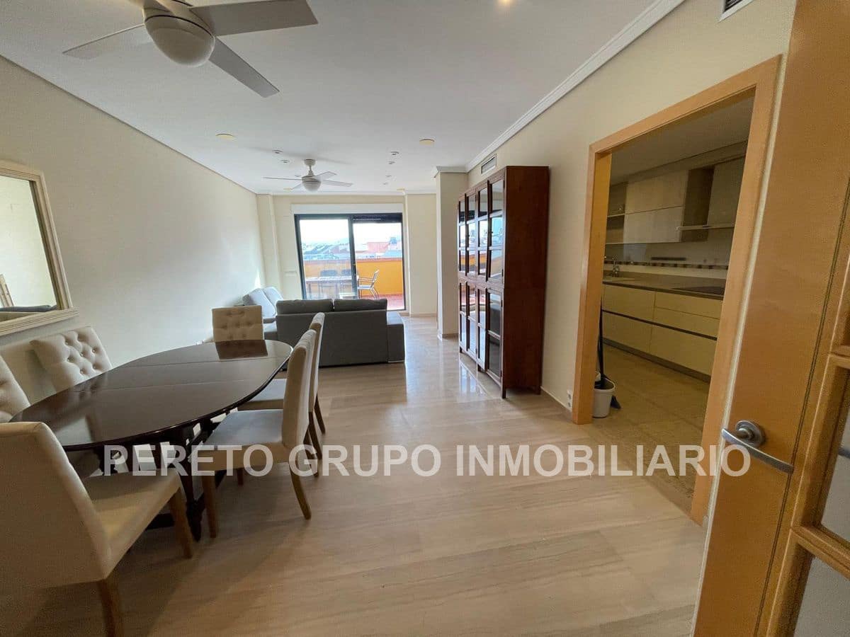 3 bedroom Penthouse for sale in Denia with pool garage - € 550,000 (Ref: 9340275)
