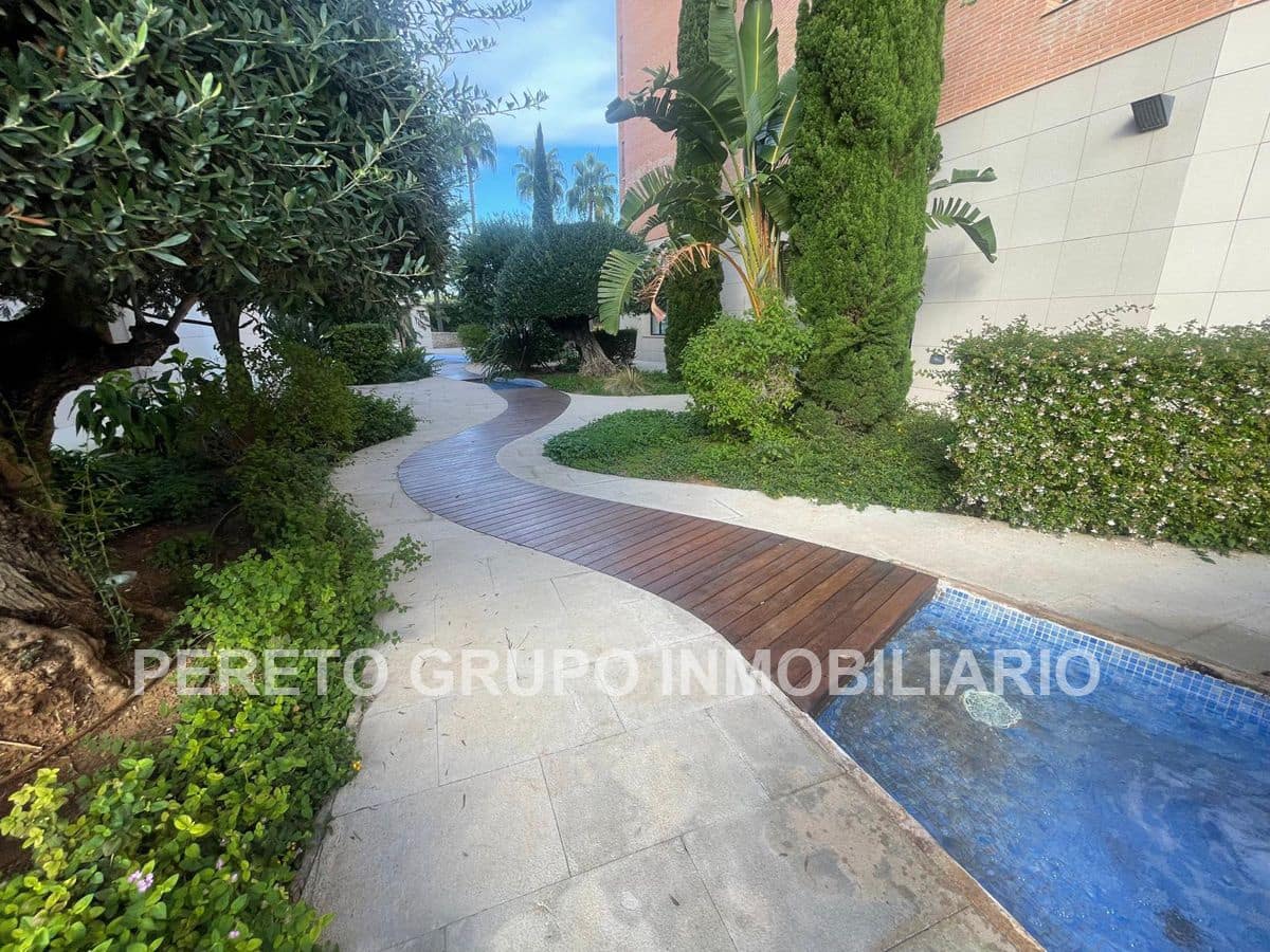 3 bedroom Penthouse for sale in Denia with pool garage - € 550,000 (Ref: 9340275)