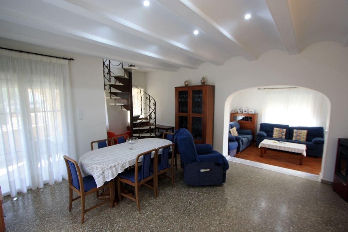 4 soveværelse Villa til salg i Denia med garage - € 550.000 (Ref: 9340276)