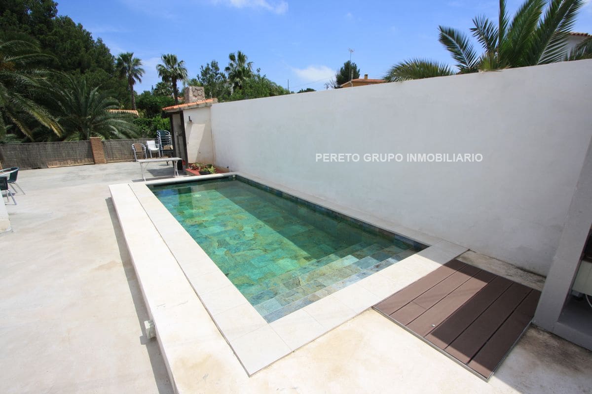 4 soveværelse Villa til salg i Denia med swimmingpool garage - € 690.000 (Ref: 9340278)