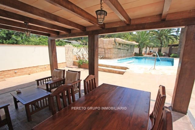 4 quarto Moradia para venda em El Montgó, Dénia com piscina garagem - 690 000 € (Ref: 9340278)