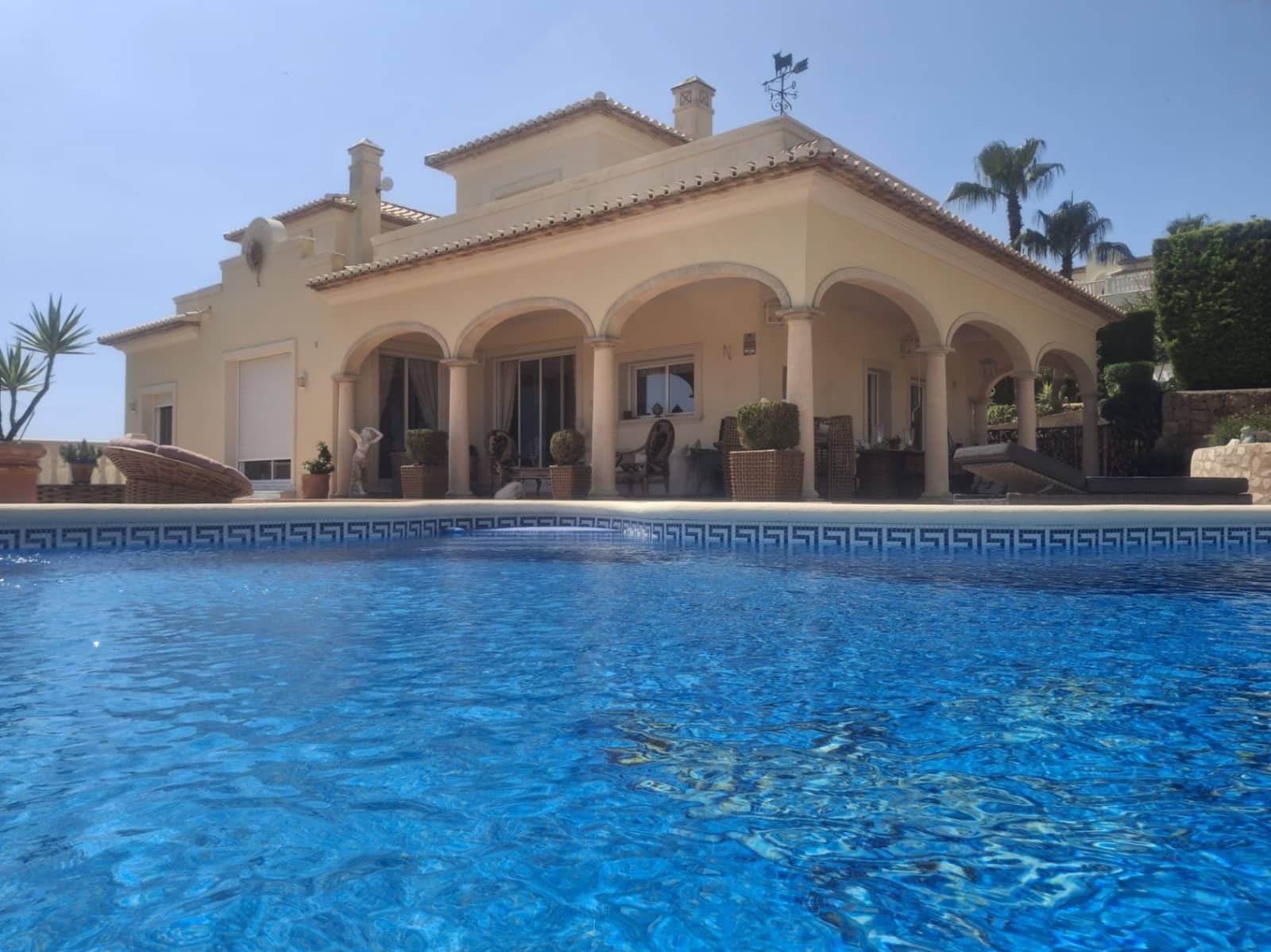 6 sypialnia Willa na sprzedaż w La Sella z basenem garażem - 1 165 000 € (Ref: 9340283)