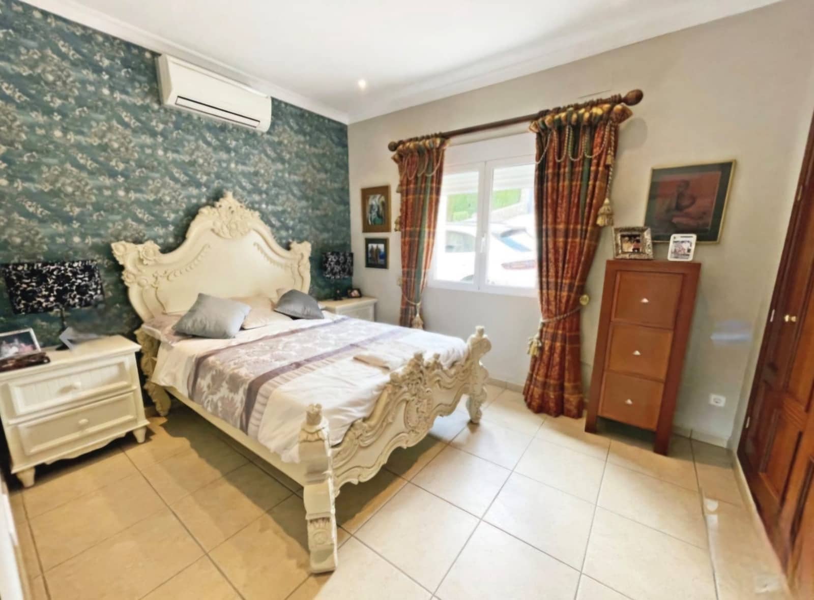 6 sypialnia Willa na sprzedaż w La Sella z basenem garażem - 1 165 000 € (Ref: 9340283)