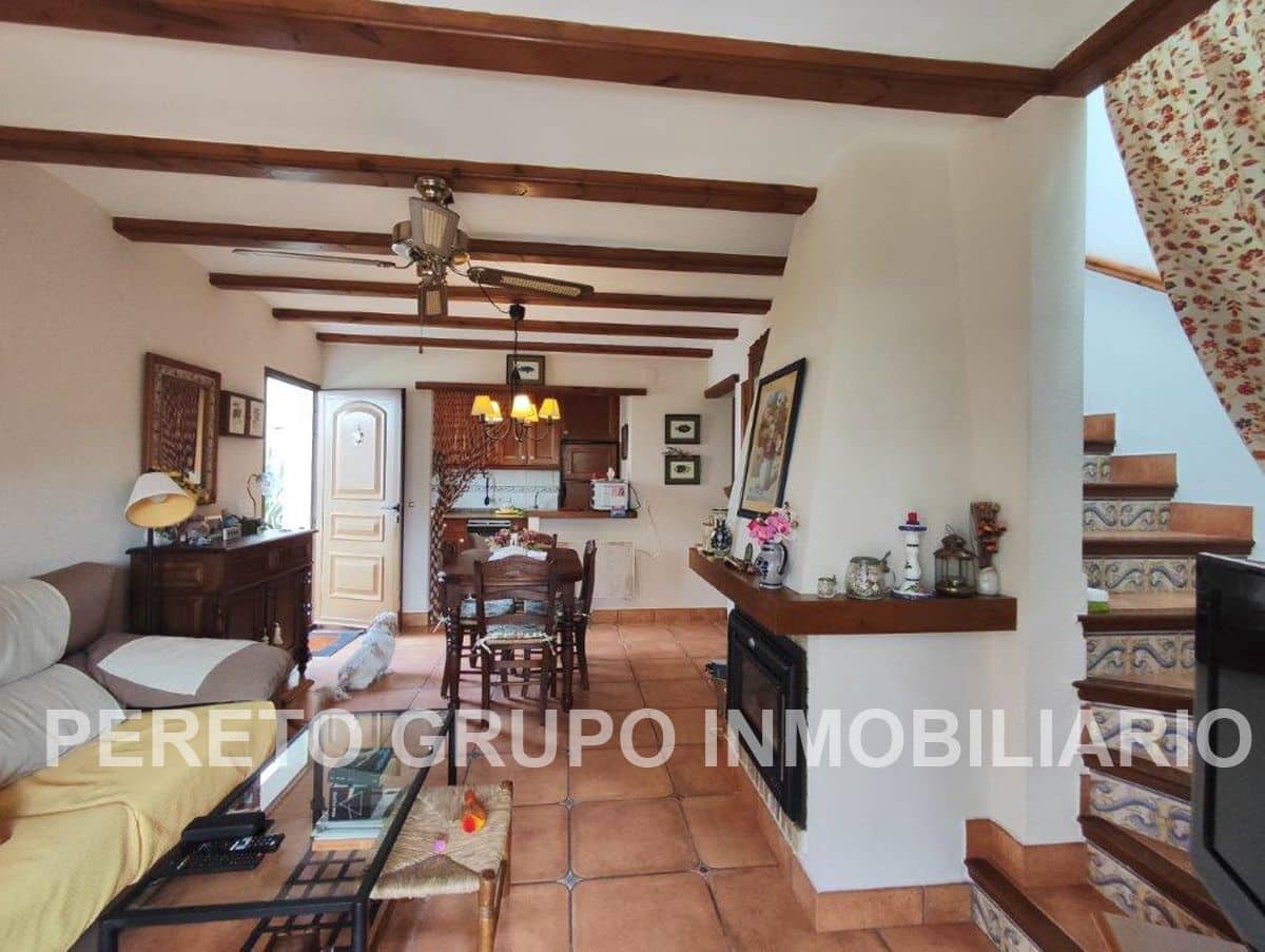 2 slaapkamer Huis te koop in Denia met zwembad garage - € 258.000 (Ref: 9343806)