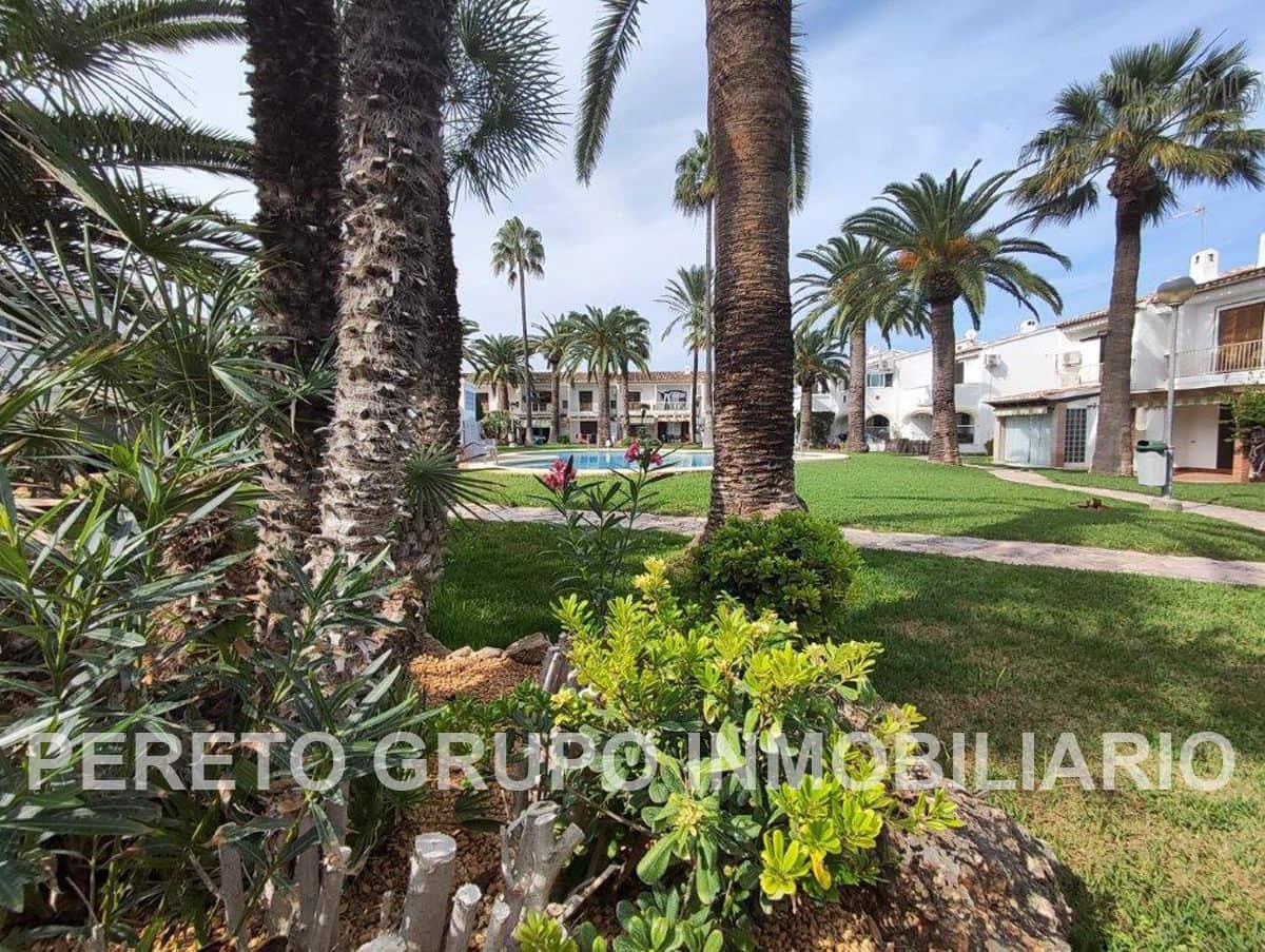 2 slaapkamer Huis te koop in Denia met zwembad garage - € 258.000 (Ref: 9343806)