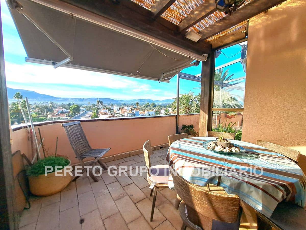 2 soveværelse Penthouse til salg i Denia med swimmingpool garage - € 477.000 (Ref: 9345690)