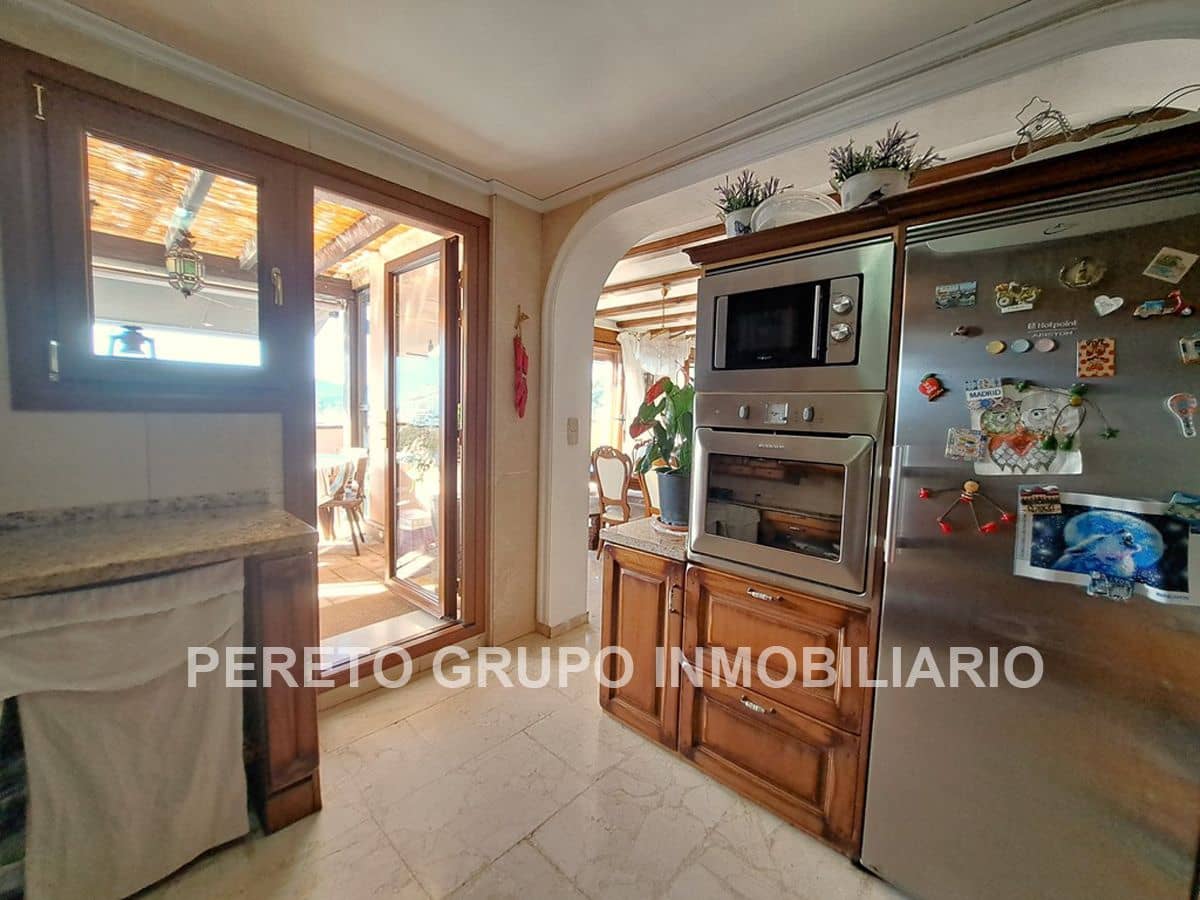 2 soveværelse Penthouse til salg i Denia med swimmingpool garage - € 477.000 (Ref: 9345690)