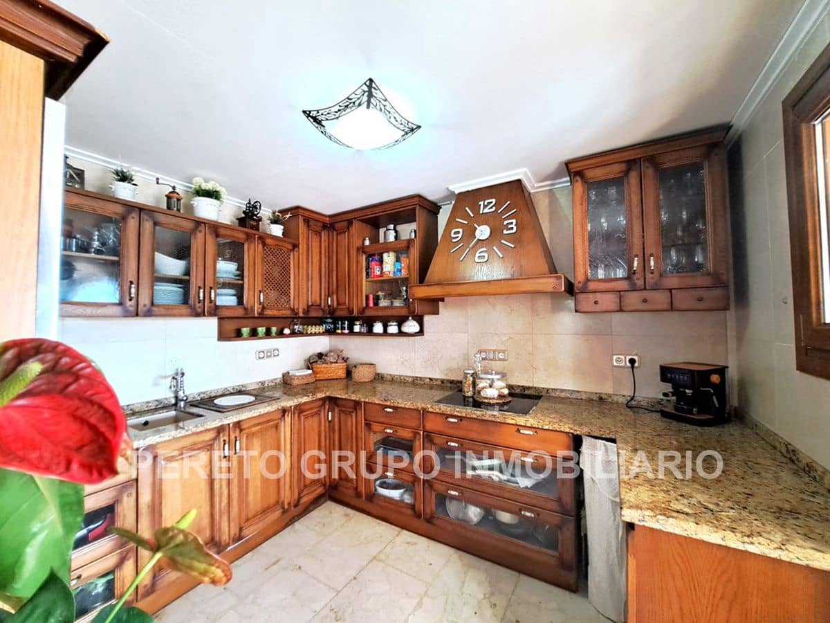 2 soveværelse Penthouse til salg i Denia med swimmingpool garage - € 477.000 (Ref: 9345690)