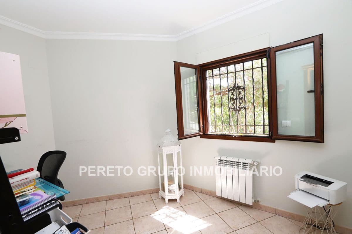 4 makuuhuone Huvila myytävänä paikassa Denia mukana uima-altaan 
autotalli - 595 000 € (Ref: 9352799)