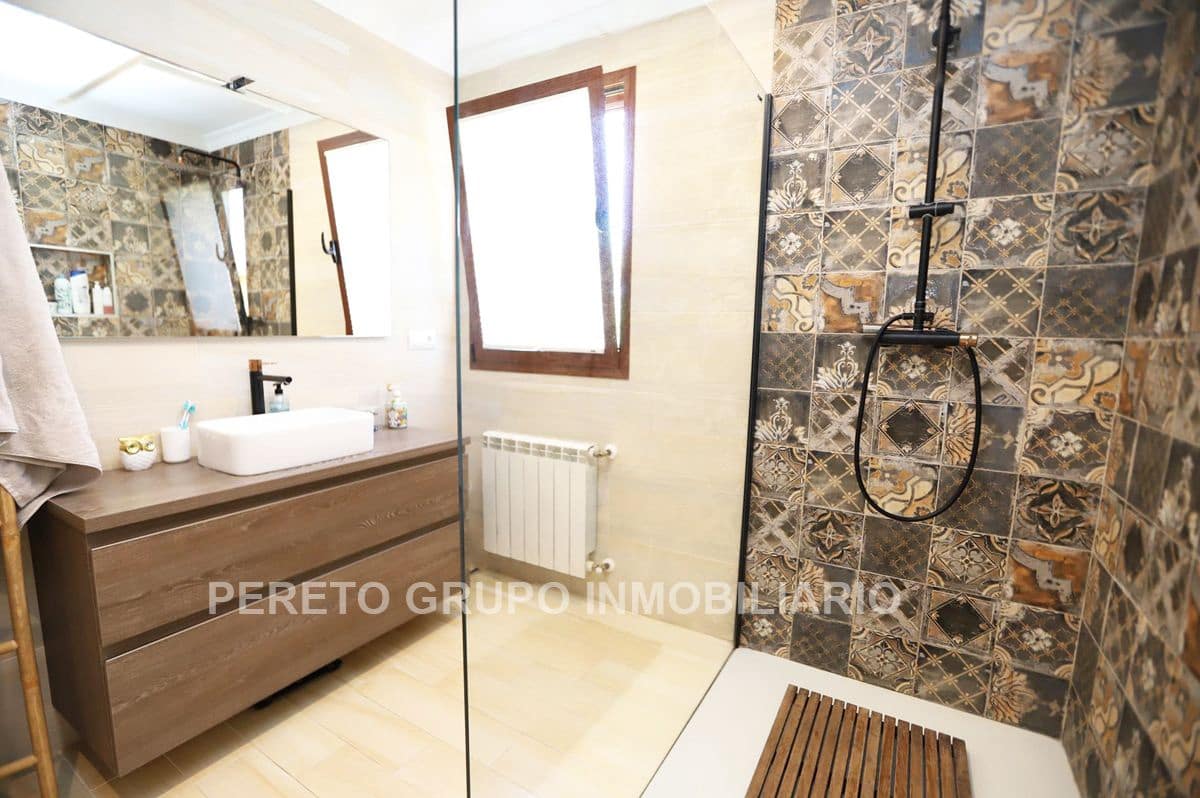 4 makuuhuone Huvila myytävänä paikassa Denia mukana uima-altaan 
autotalli - 595 000 € (Ref: 9352799)