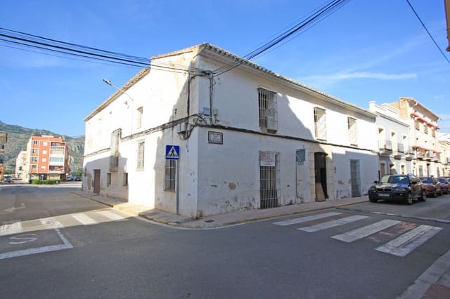 8 bedroom Townhouse for sale in El Vergel / Verger with garage - € 195,000 (Ref: 9357477)