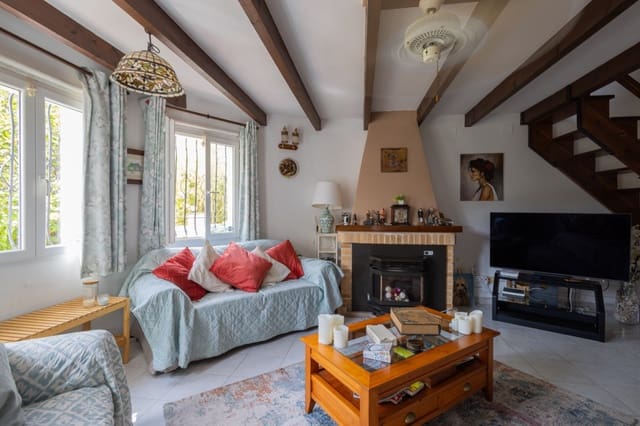 3 chambre Villa/Maison à vendre à Alcalalí / Alcanalí avec piscine garage - 420 000 € (Ref: 9436439)