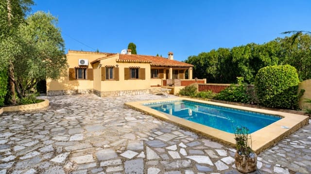 2 chambre Villa/Maison à vendre à Orba avec piscine garage - 370 000 € (Ref: 9481596)