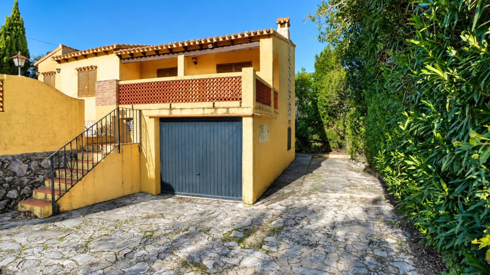 2 soverom Villa til salgs i Orba med svømmebasseng garasje - € 370 000 (Ref: 9481596)