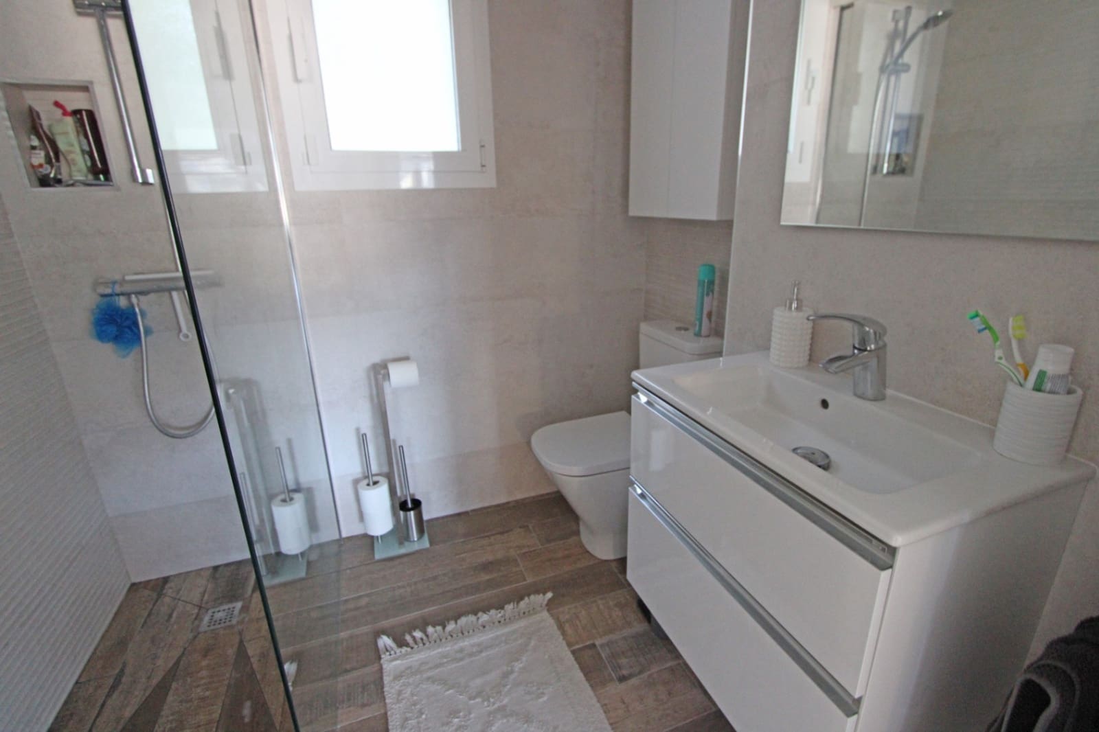 3 sypialnia Willa na sprzedaż w Orba z basenem garażem - 499 000 € (Ref: 9493920)