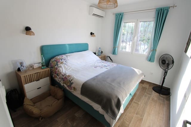 3 sypialnia Willa na sprzedaż w Orba z basenem garażem - 499 000 € (Ref: 9493920)