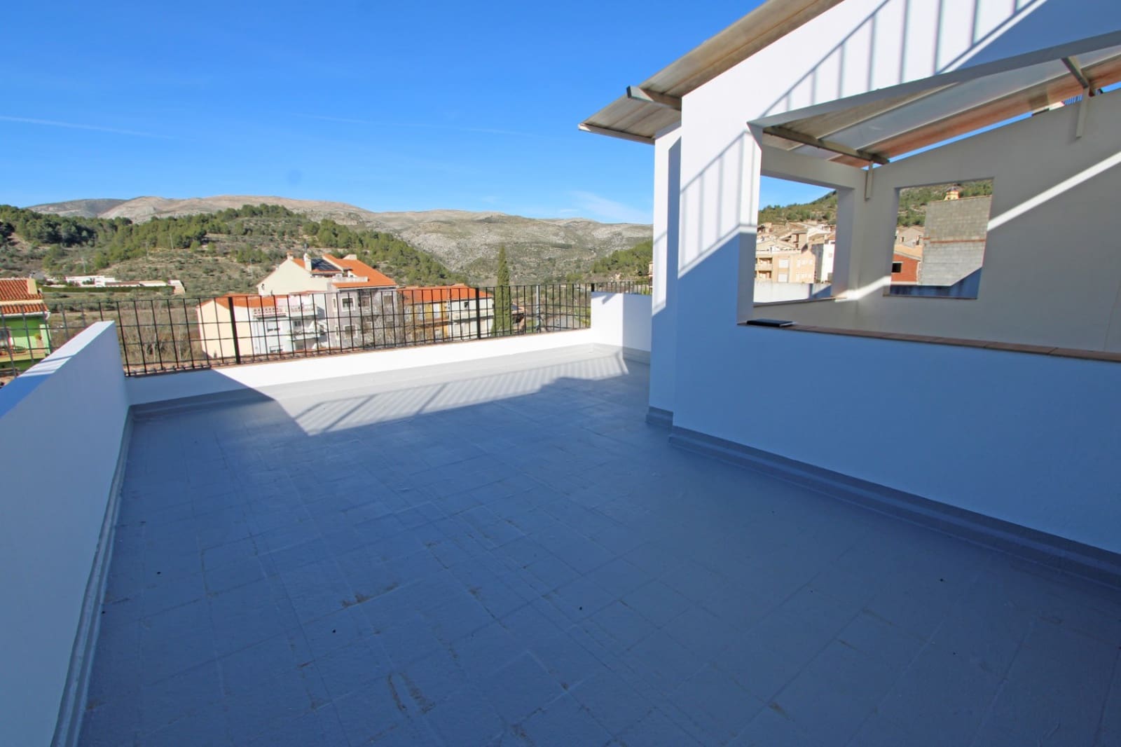 3 bedroom Terraced Villa for sale in Castell de Castells with garage - € 225,000 (Ref: 9495531)