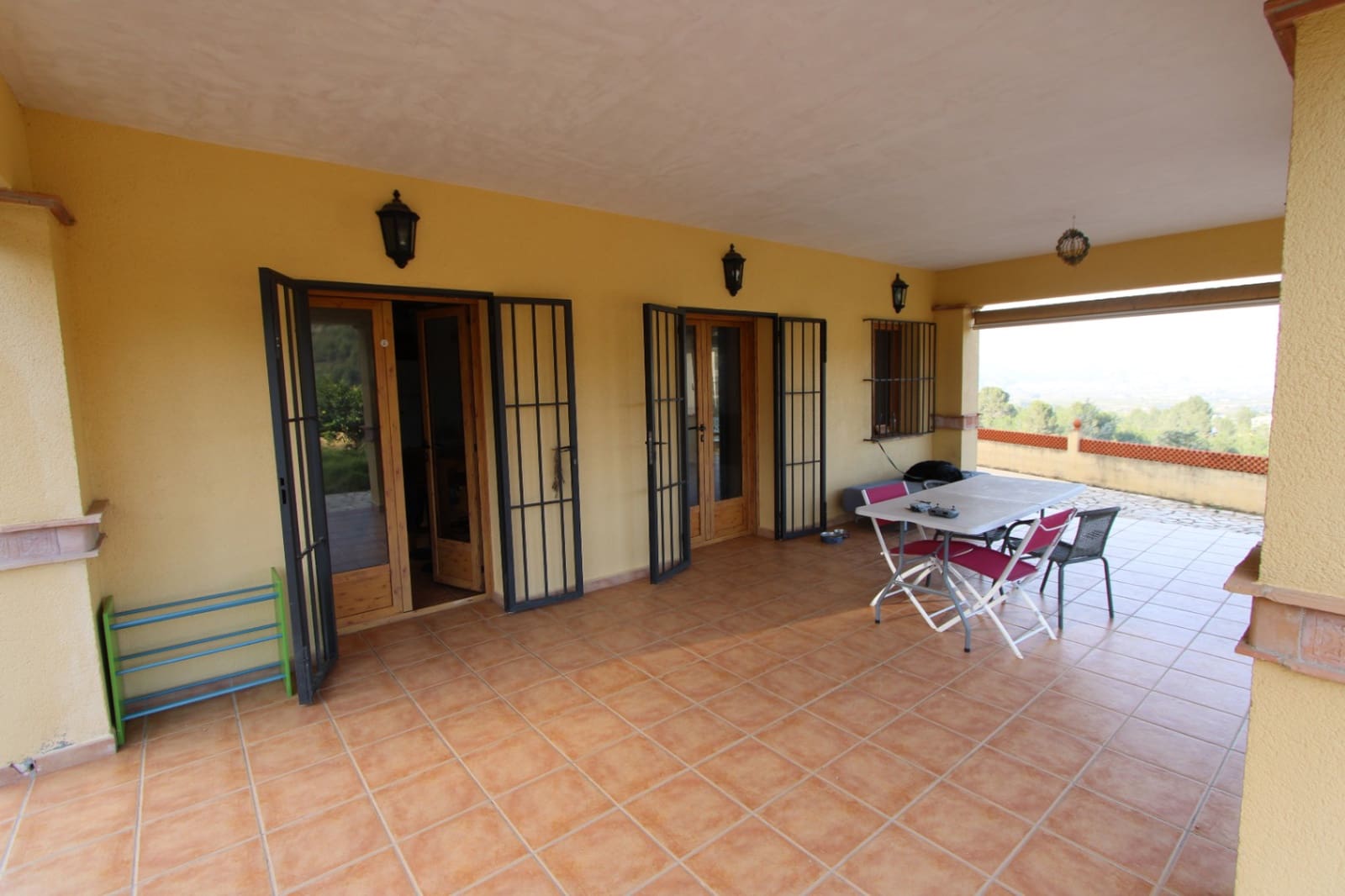 4 bedroom Villa for sale in Orba with pool garage - € 450,000 (Ref: 9511368)
