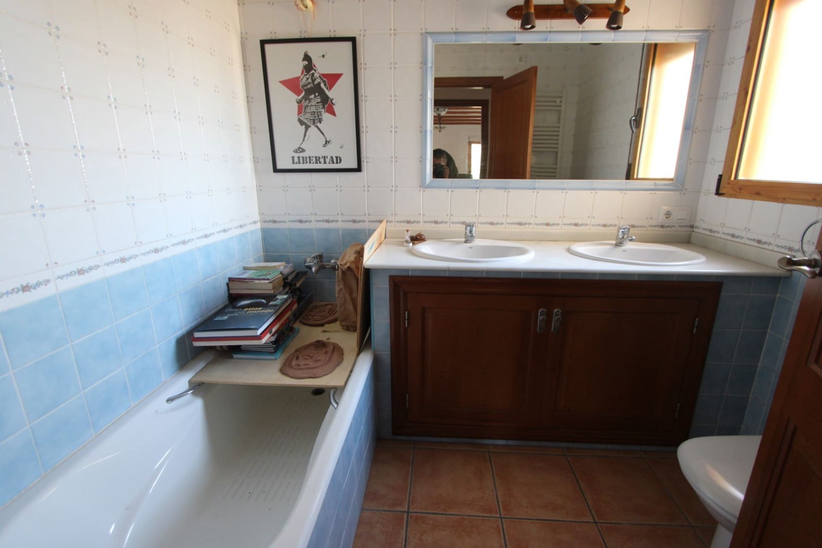 4 bedroom Villa for sale in Orba with pool garage - € 450,000 (Ref: 9511368)