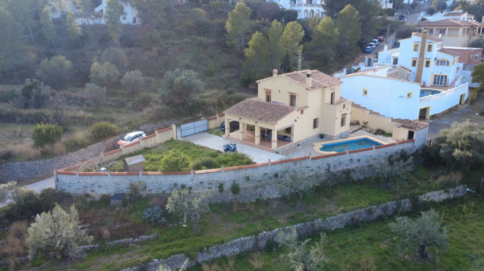4 bedroom Villa for sale in Orba with pool garage - € 450,000 (Ref: 9511368)