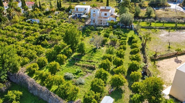 5 Zimmer Villa zu verkaufen in Orba mit Pool Garage - 690.000 € (Ref: 9528994)
