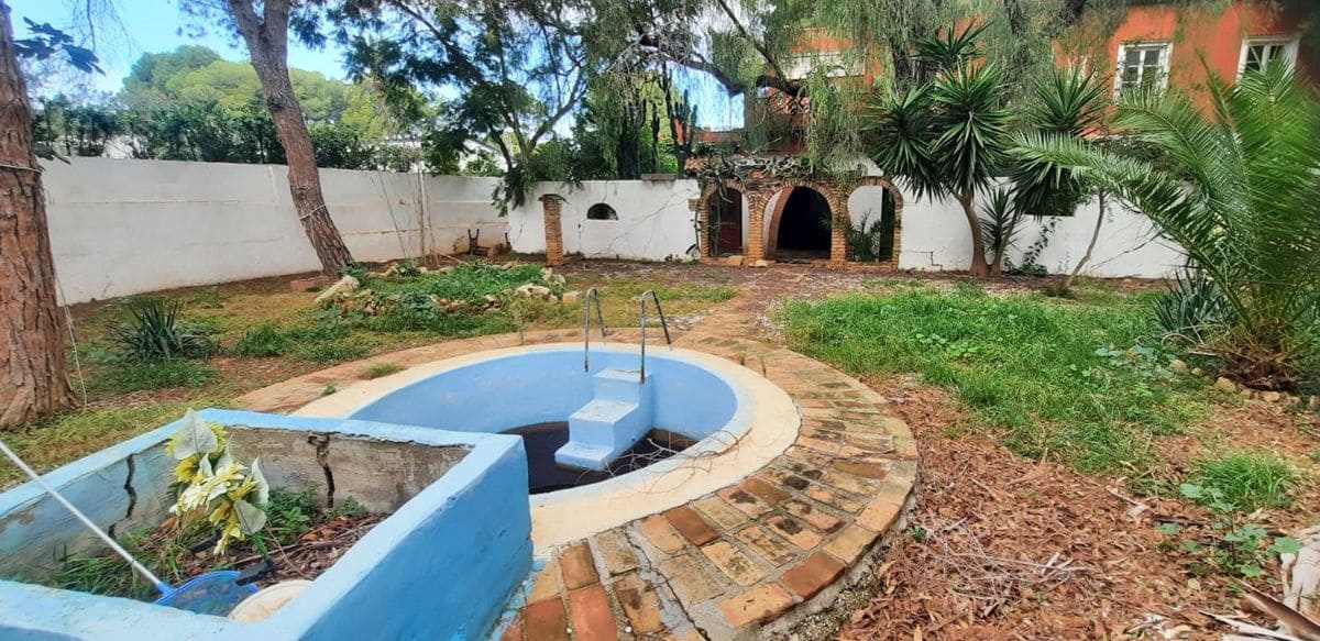 12 soveværelse Villa til salg i Denia med garage - € 817.000 (Ref: 9548557)