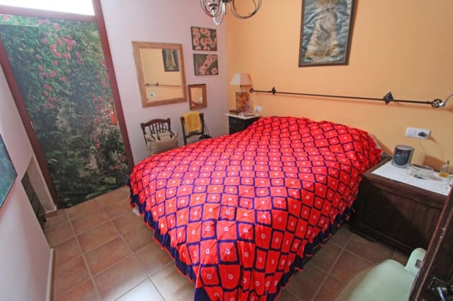 4 Zimmer Haus zu verkaufen in Orba - 170.000 € (Ref: 9572285)