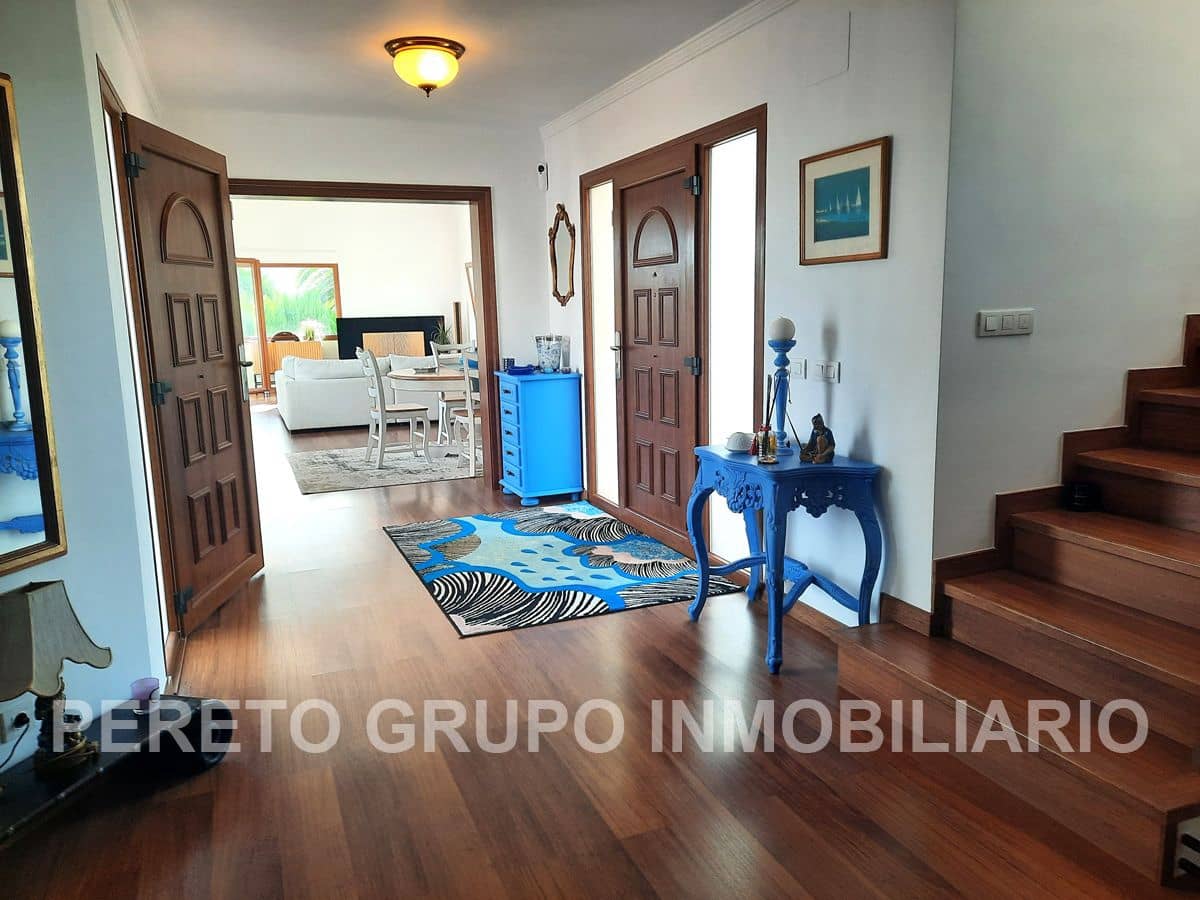 4 slaapkamer Villa te koop in Denia met zwembad garage - € 980.000 (Ref: 9602827)