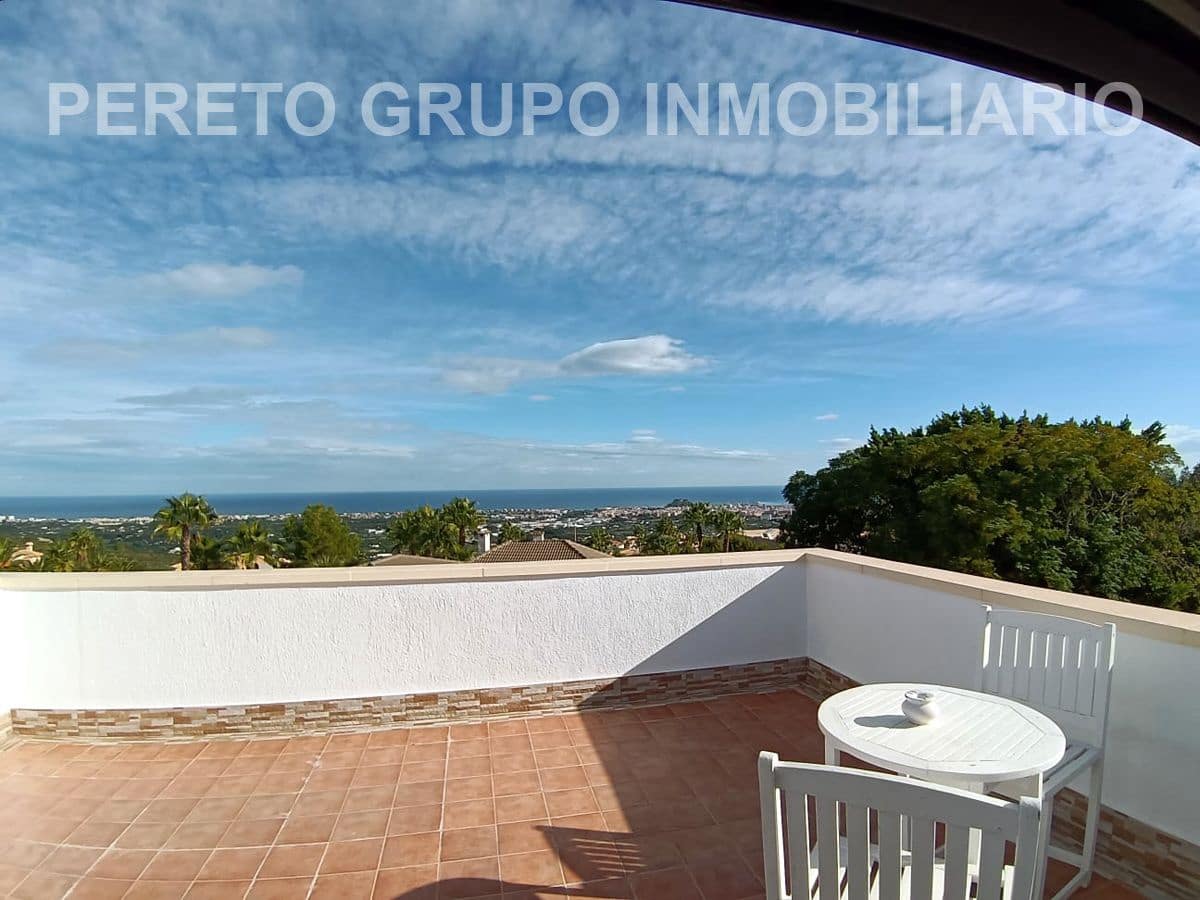 4 slaapkamer Villa te koop in Denia met zwembad garage - € 980.000 (Ref: 9602827)