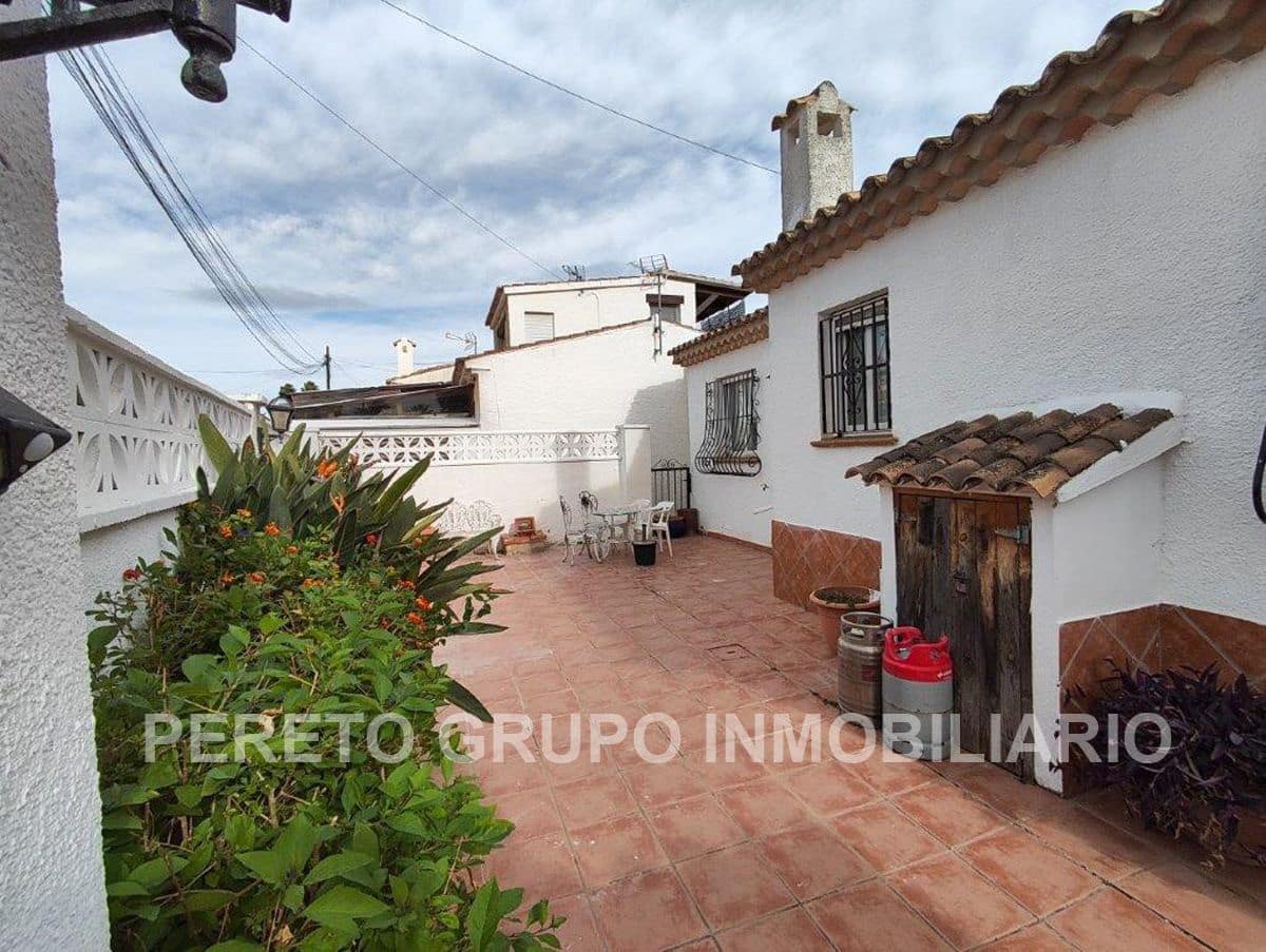 2 chambre Villa/Maison à vendre à Denia avec garage - 280 000 € (Ref: 9606802)