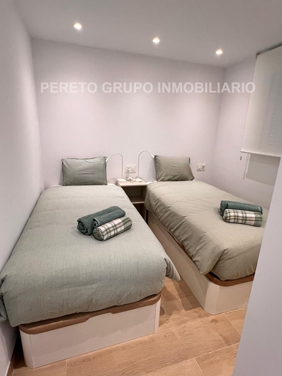 2 bedroom Apartment for sale in Denia with pool garage - € 367,000 (Ref: 9606804)